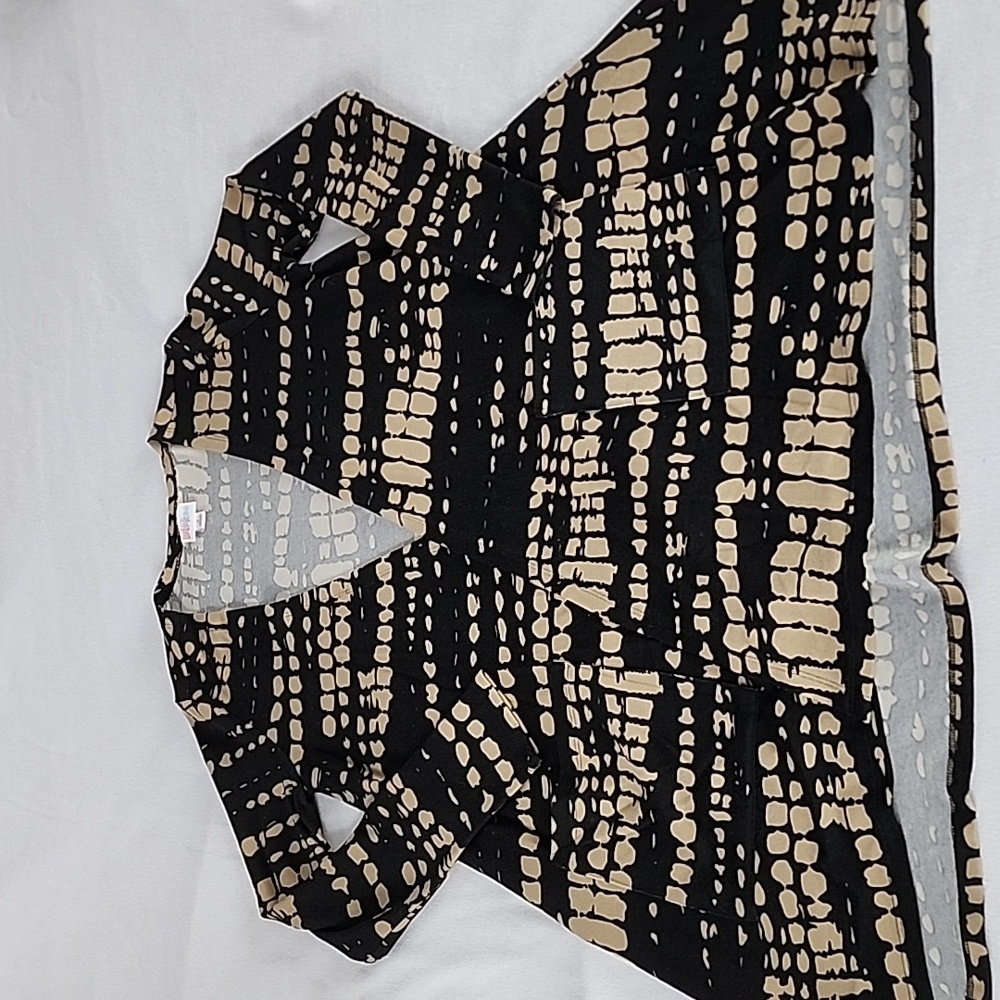 LuLaRoe Caroline Cardigan size small
